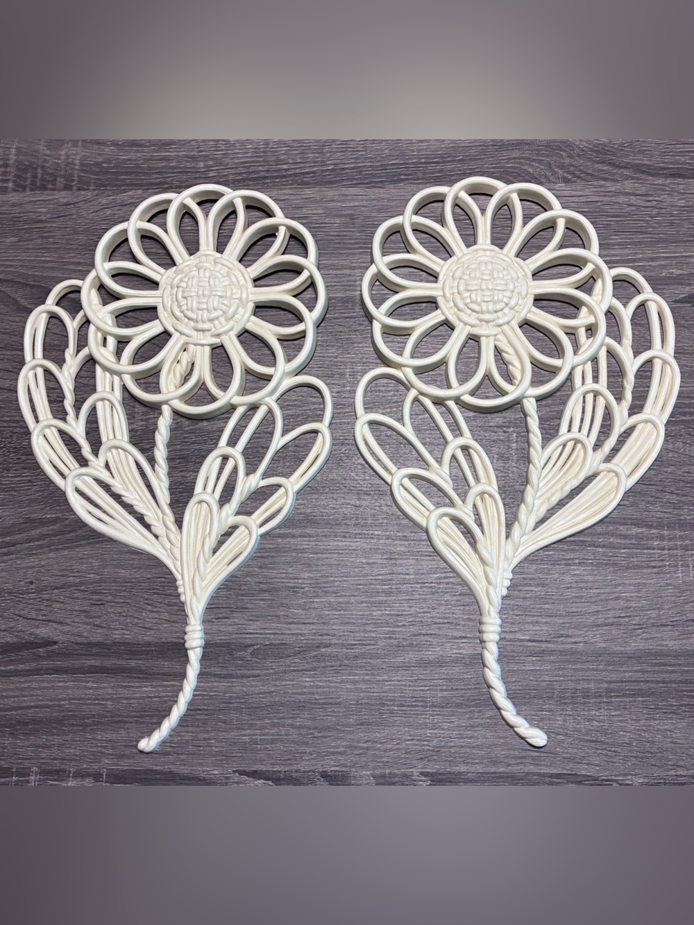 VTG Floral Wicker Homco Burwood Wall Plaques 2198 Ivory/White Set 2 Large 18x10
